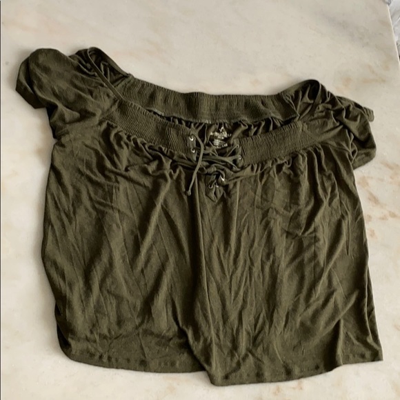 American Eagle Outfitters Tops - Ae lace up off the shoulder top